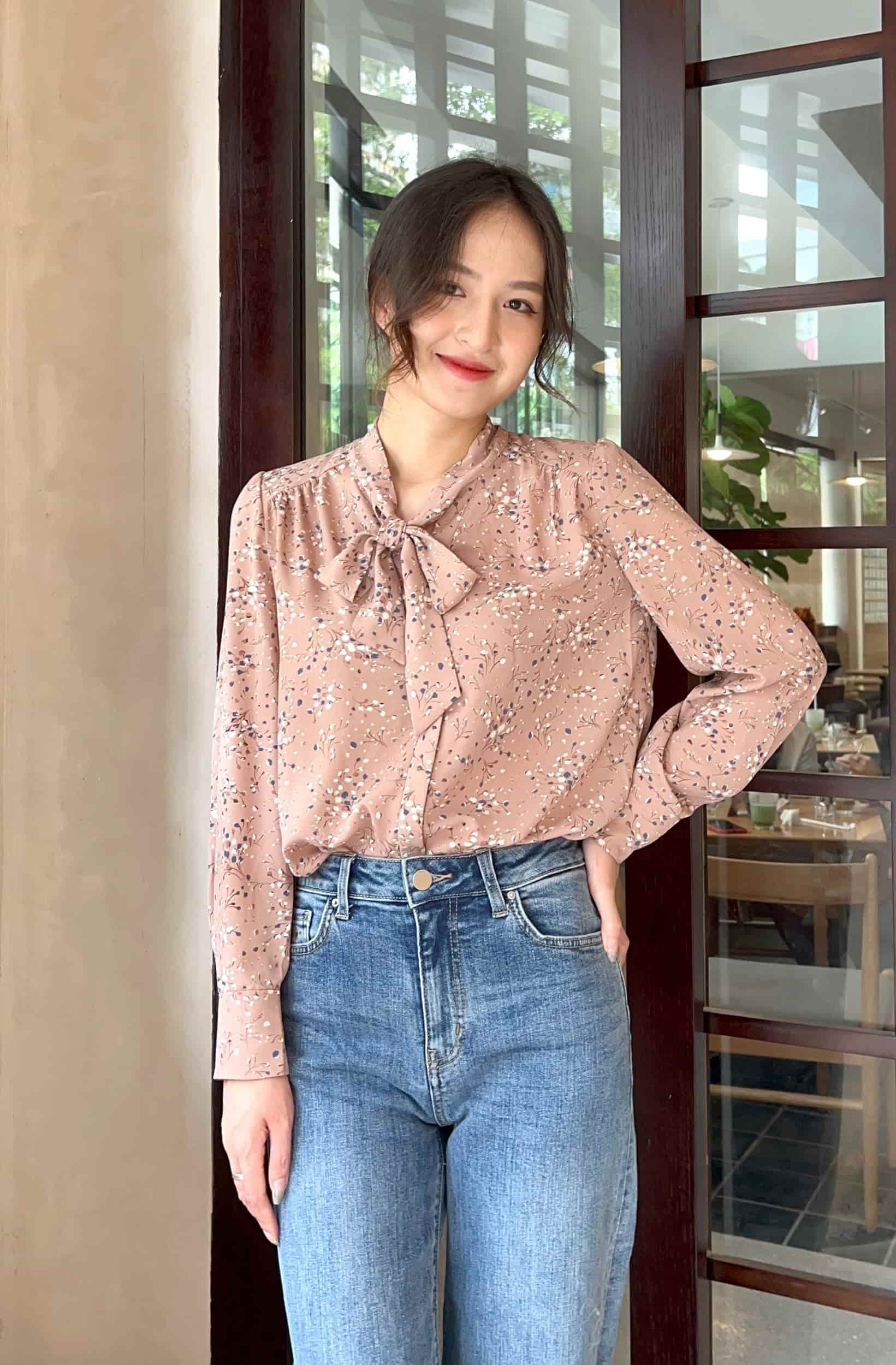 áo hoa nổi bật