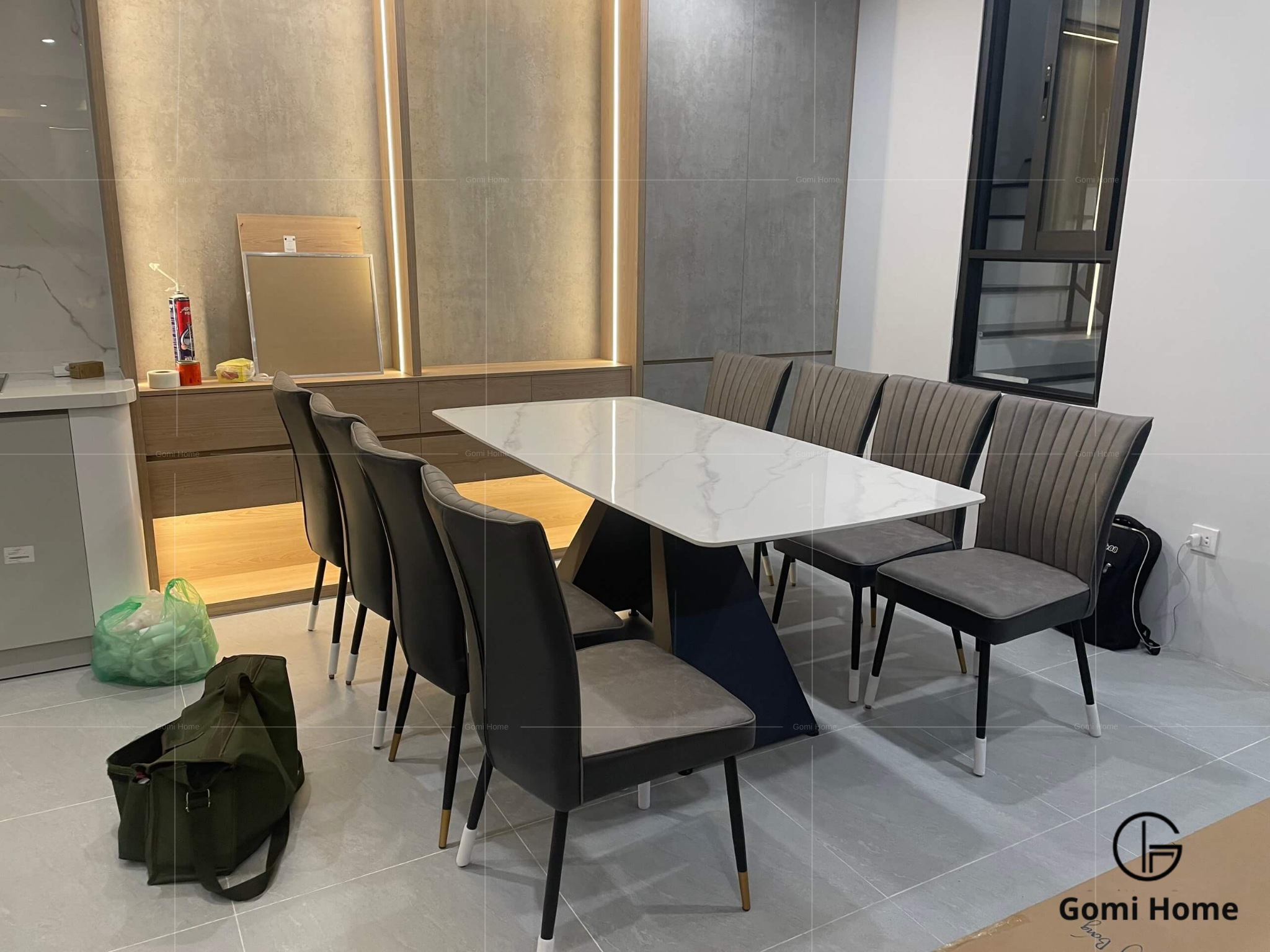 Bộ Bàn Ăn Chân A + 8 Ghế King