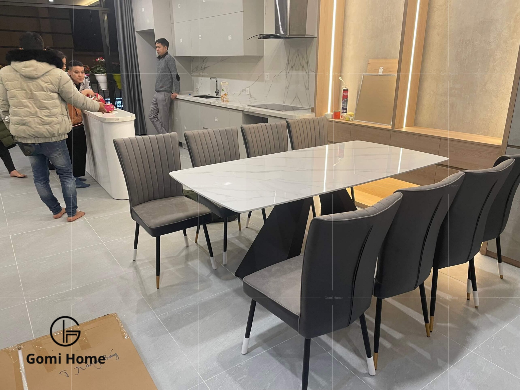 Bộ Bàn Ăn Chân A + 8 Ghế King