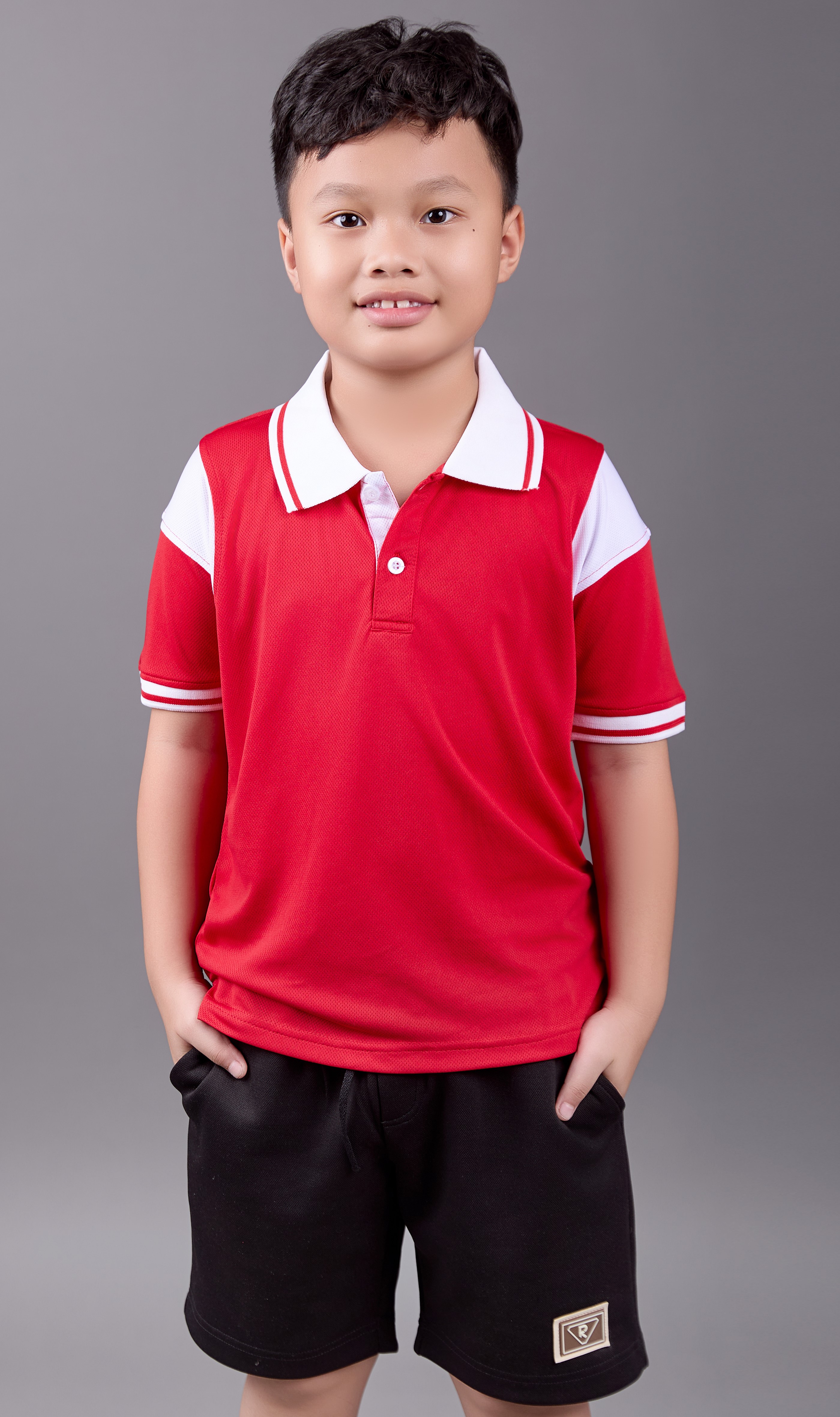 QUẦN SHORT UNISEX LOGO Ô VUÔNG ĐEN