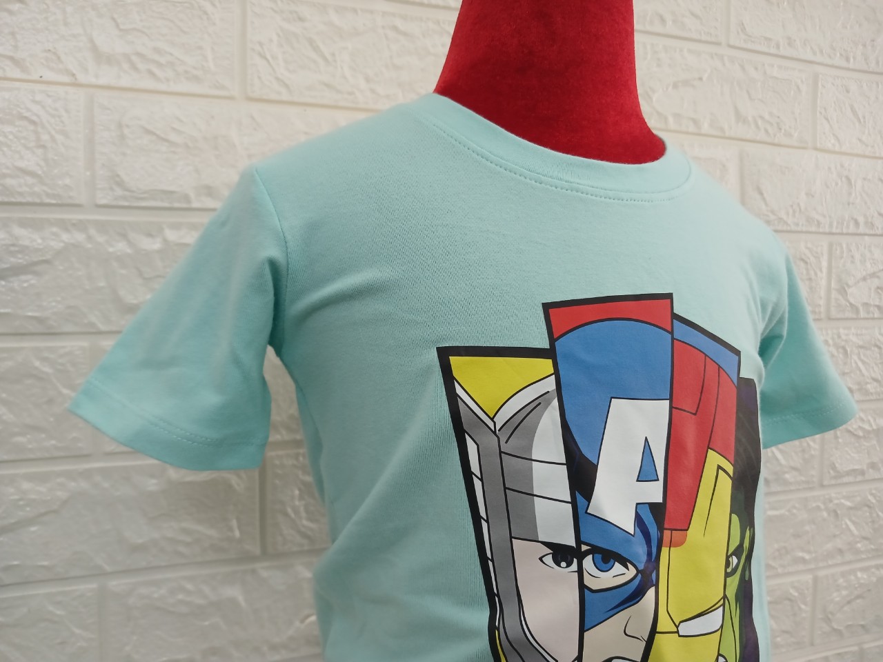 ÁO T-SHIRT UNISEX MARVEL XANH YAMAHA