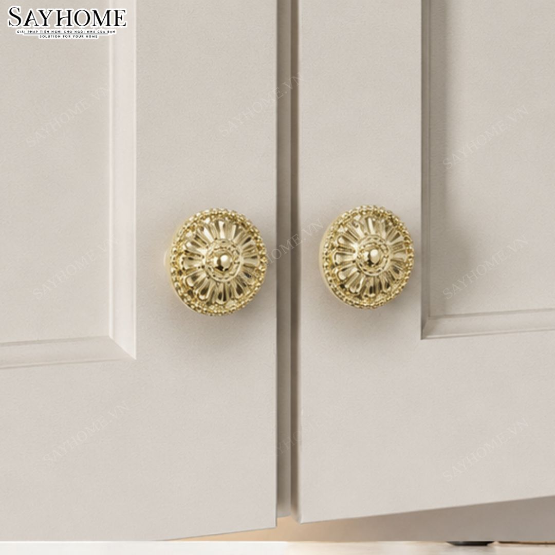 Núm tủ tân cổ điển vintage màu vàng gold SH82V97N tại thành phố Hồ Chí Minh