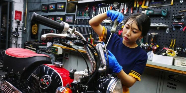 Giải pháp các thiết bị cầm tay sửa chữa xe máy của Oshima