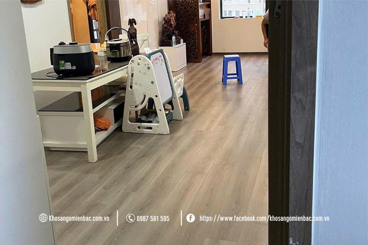 Sàn gỗ Robina AB318 RL - 8mm