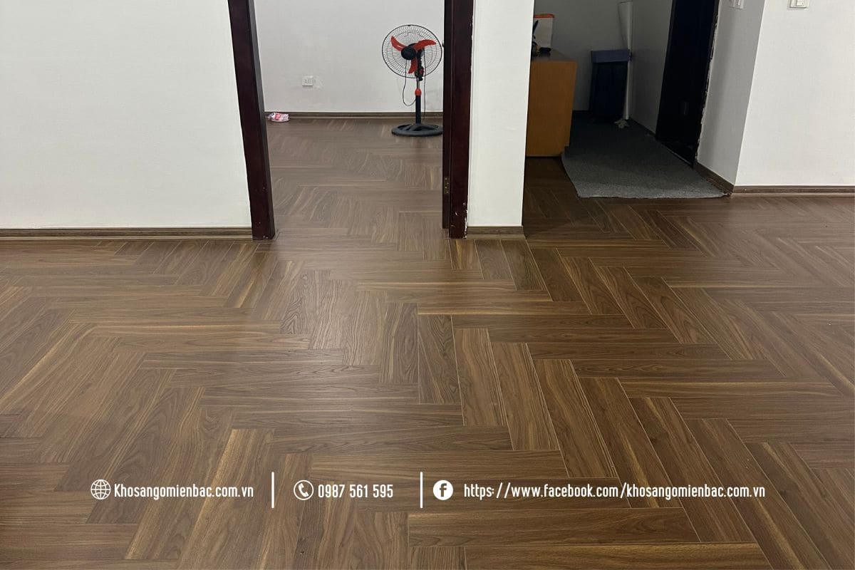Thi công Sàn gỗ xương cá cốt đen FB400 Kepler Flooring tại HH2A Linh Đàm