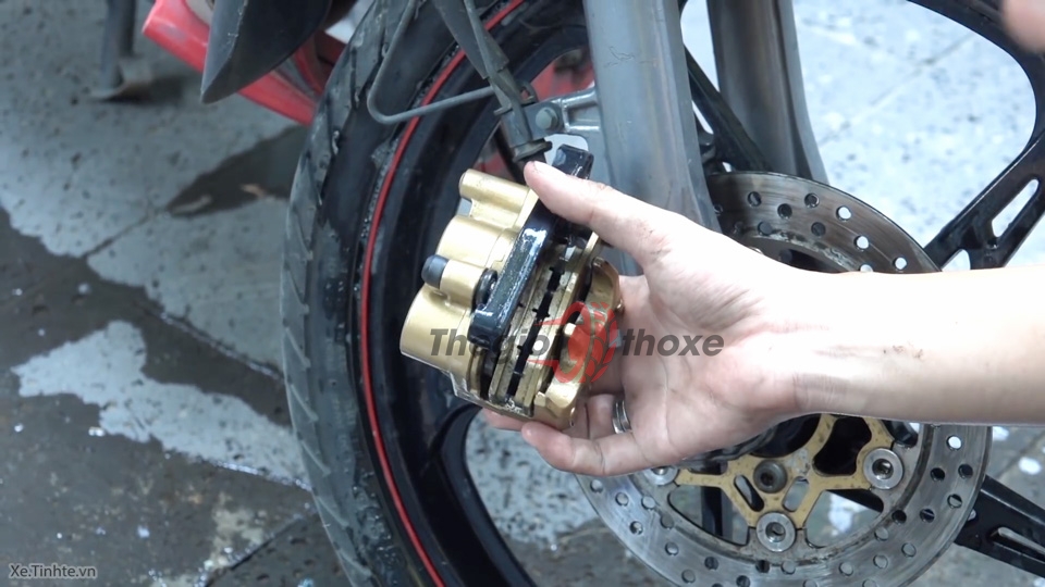 Cách sửa phanh đĩa xe máy - Các vấn đề thường gặp và cách khắc phục.