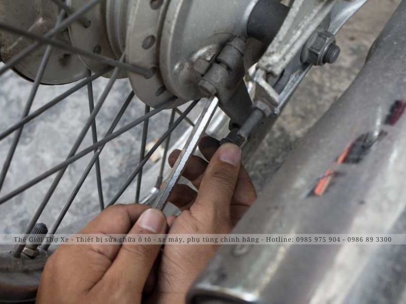 Chỉnh phanh xe máy giúp đảm bảo an toàn cho người và phương tiện khi tham gia giao thông