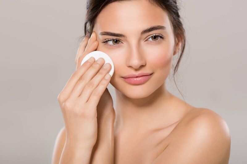 HƯỚNG DẪN CHĂM SÓC DA KHÔ AN TOÀN & HIỆU QUẢ TẠI NHÀ