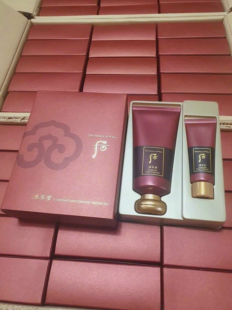 Set sữa rửa mặt Whoo đỏ – Essential Foam Cleanser Special Set