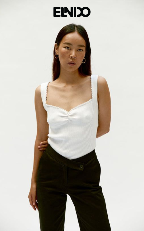 Cách phối đồ chỉ với một chiếc croptop