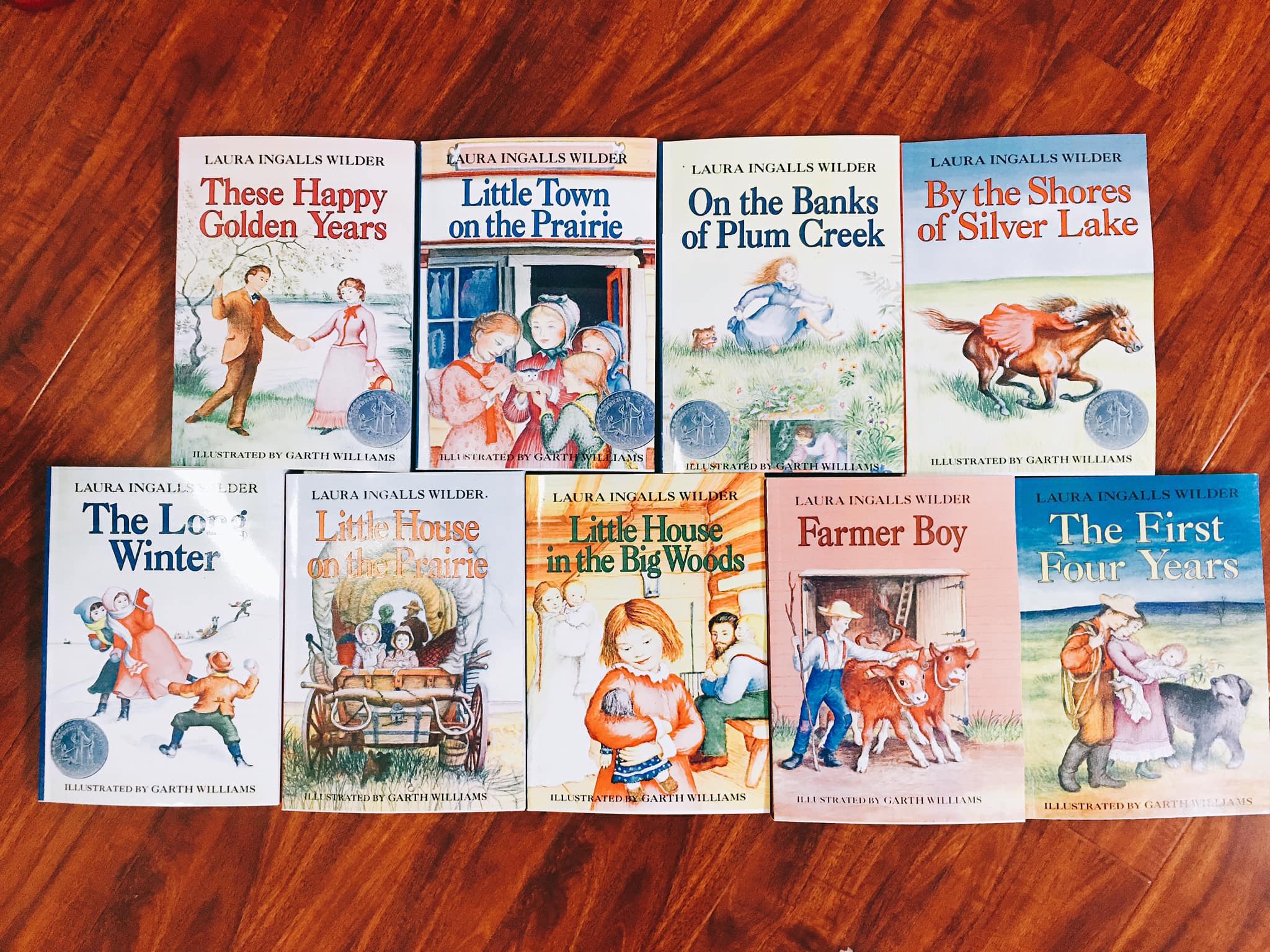 The Little House - Ngôi nhà nhỏ trên thảo nguyên - bộ 9 quyển kèm file nghe