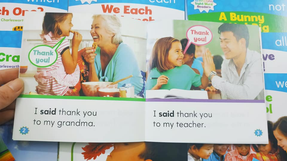 Nonfiction Sight Word Readers ABCD (Sách nhập) - 4 boxset