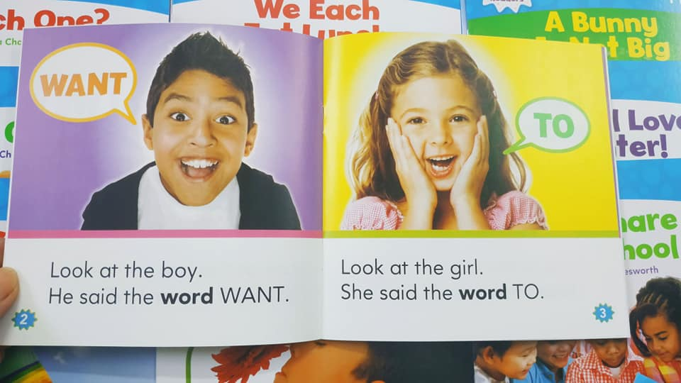 Nonfiction Sight Word Readers ABCD (Sách nhập) - 4 boxset