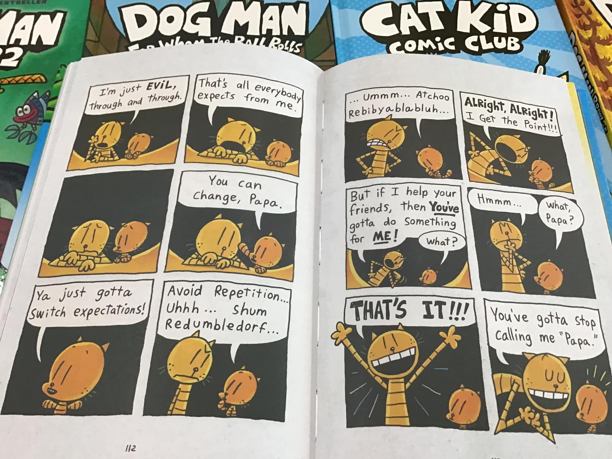 Dog man (Sách nhập) - 18 quyển bìa cứng mới nhất + File Mp3