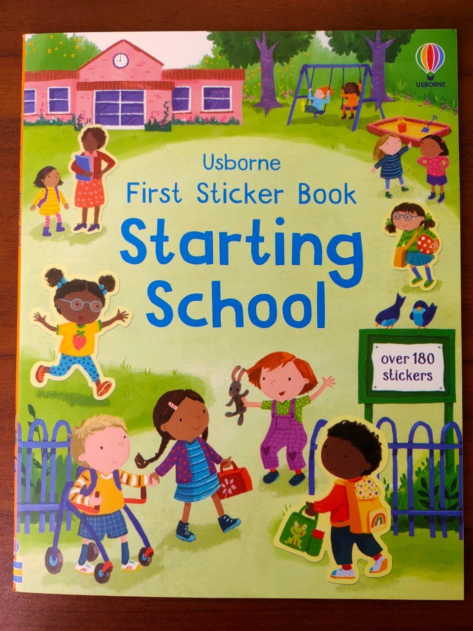 Sách Dính Dán - Usbonre Sticker Book - Starting School