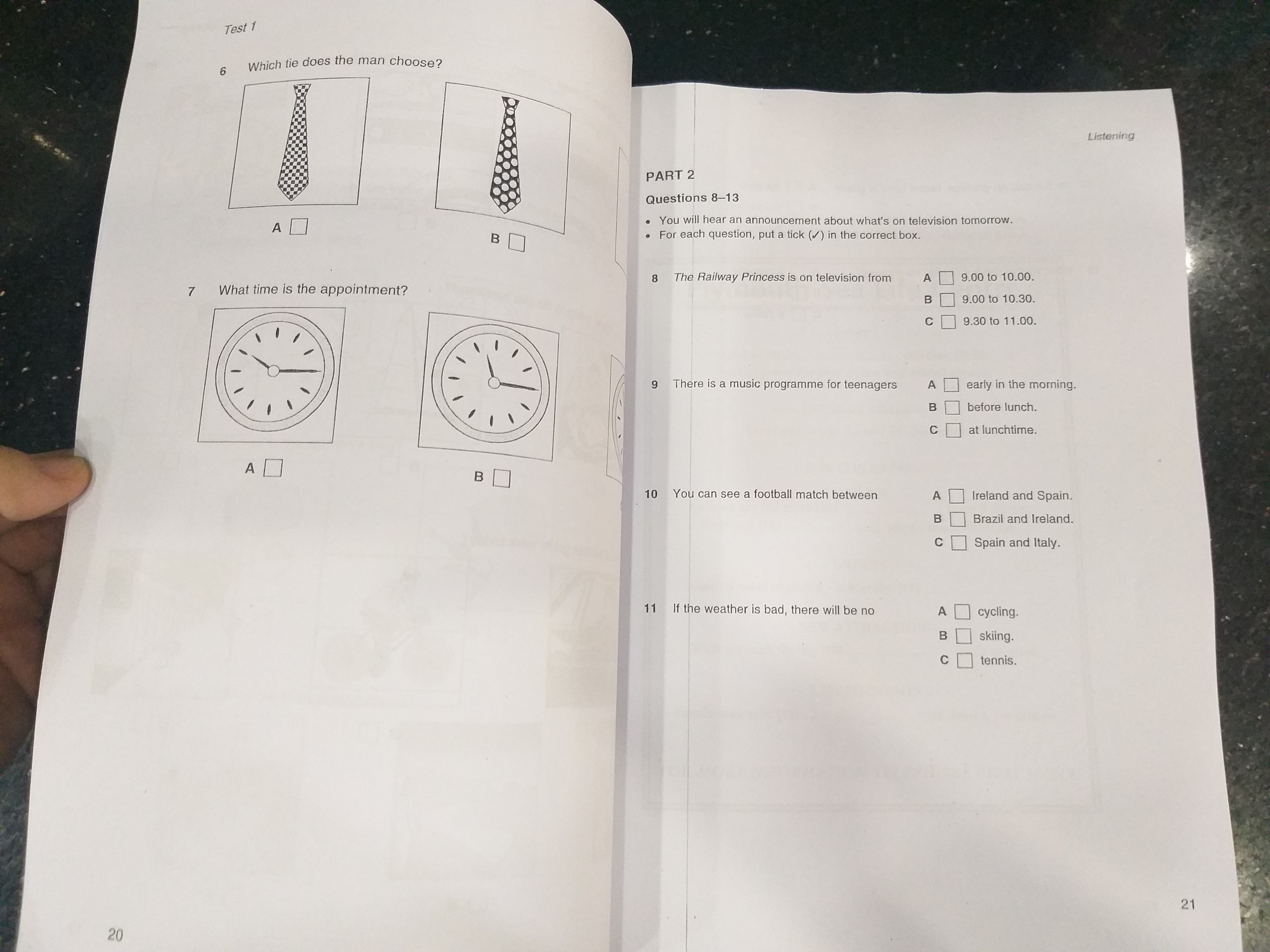 PET (Preliminary English Test) - Bộ 8 quyển (Phiên bản cũ) + File MP3