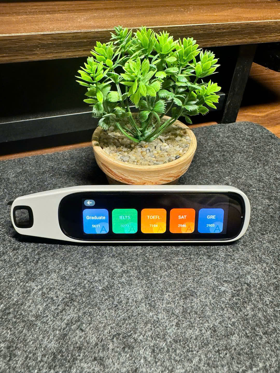 Translation Pen - Bút scan dịch đa ngôn ngữ điện tử cầm tay màn hình LCD (Full box, đầy đủ phụ kiện)