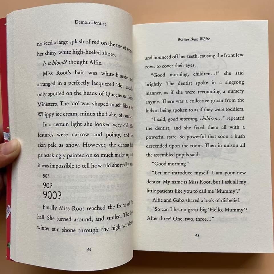 The World of David Walliams (Sách nhập) - Cập nhất bản mới nhất 22 quyển