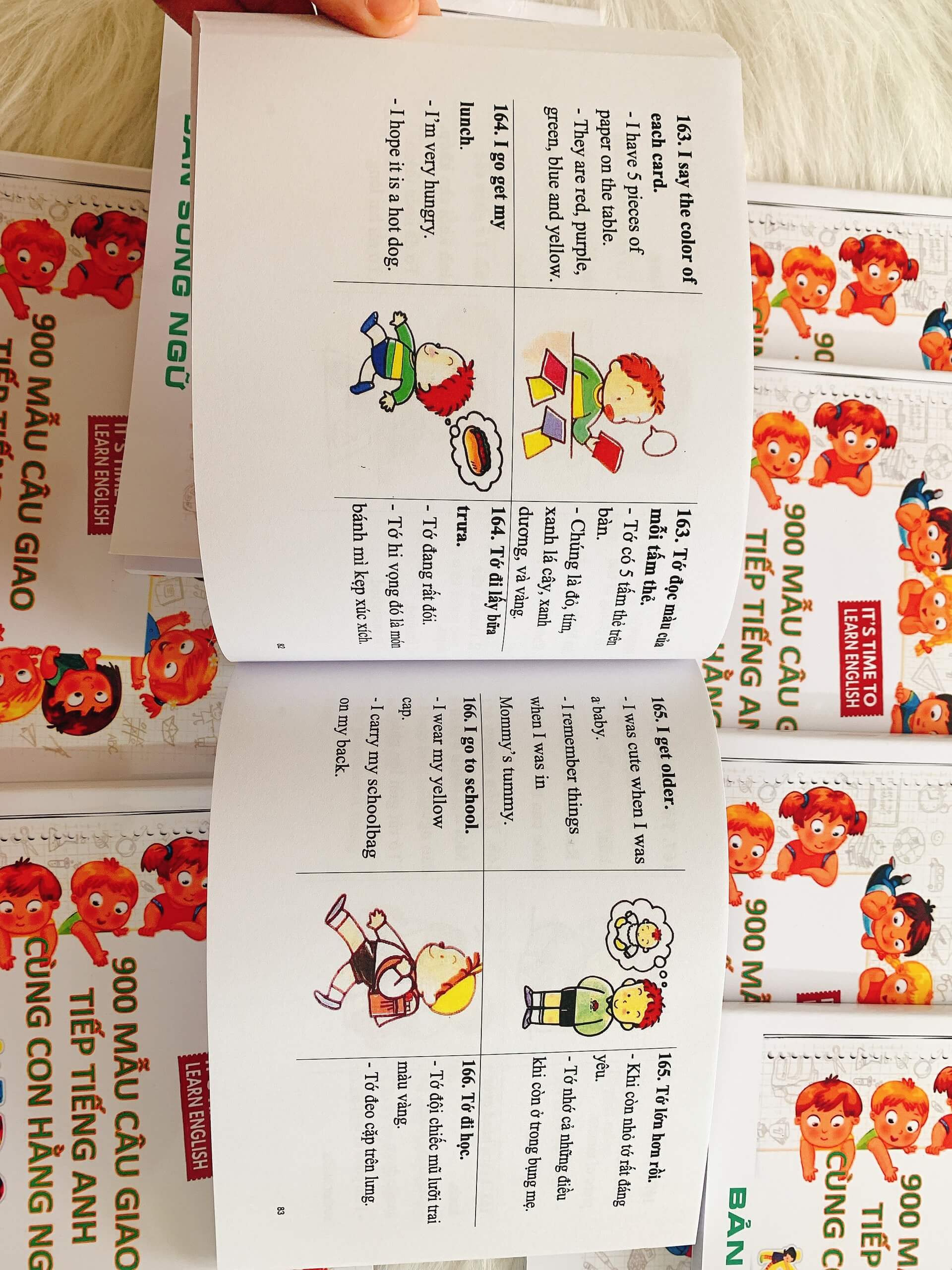 900 mẫu câu giao tiếp - Bản song ngữ + File Mp3