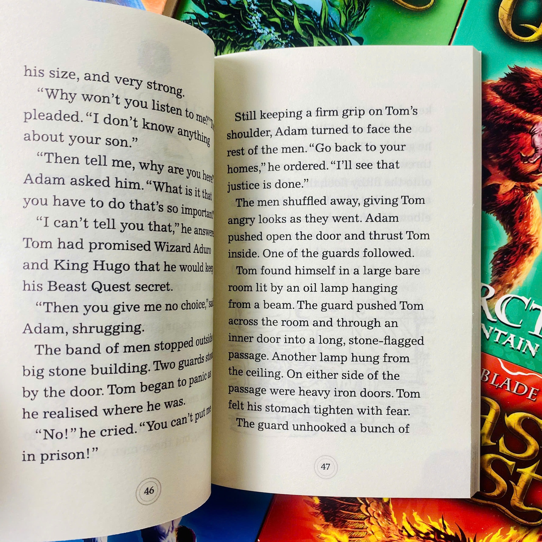 Beast Quest (Sách nhâp) - 2 box - 12 quyển