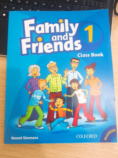 FAMILY AND FRIENDS - 1ST EDITION level 1 (gồm 2 quyển kèm file nghe)