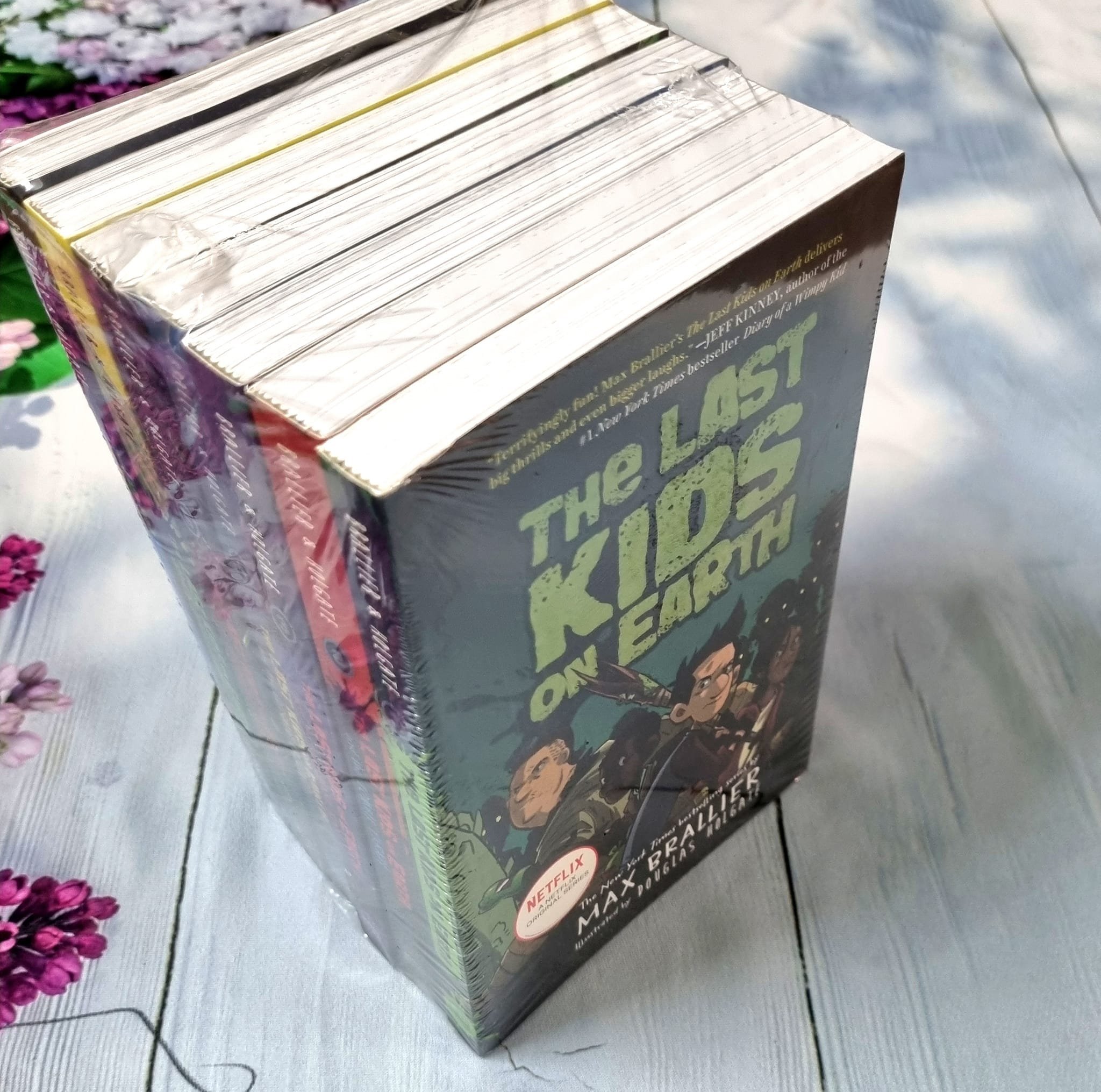 The Last Kids On Earth (Sách nhập) - 7 quyển