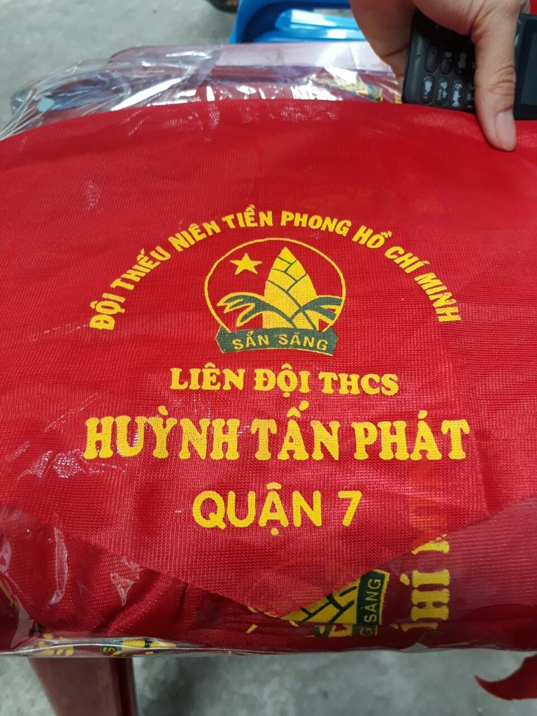 KHĂN QUÀNG ĐỎ HS - VẢI LƯỚI