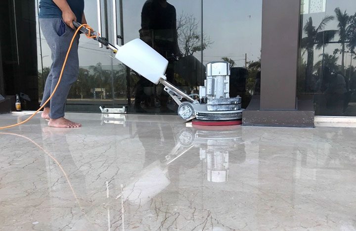 Chà sàn hành lang