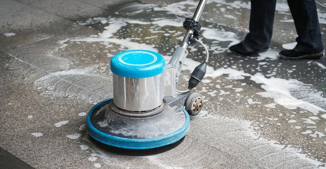 Lỗi máy chà sàn đơn phát ra tiếng ồn lớn