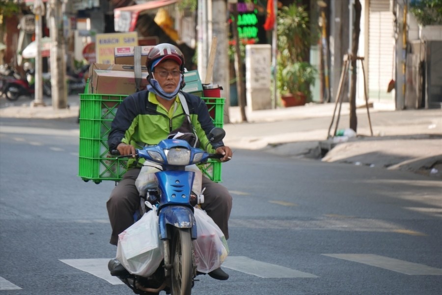 Sóng nhựa chở hàng có trọng lượng nhẹ và độ bền cao