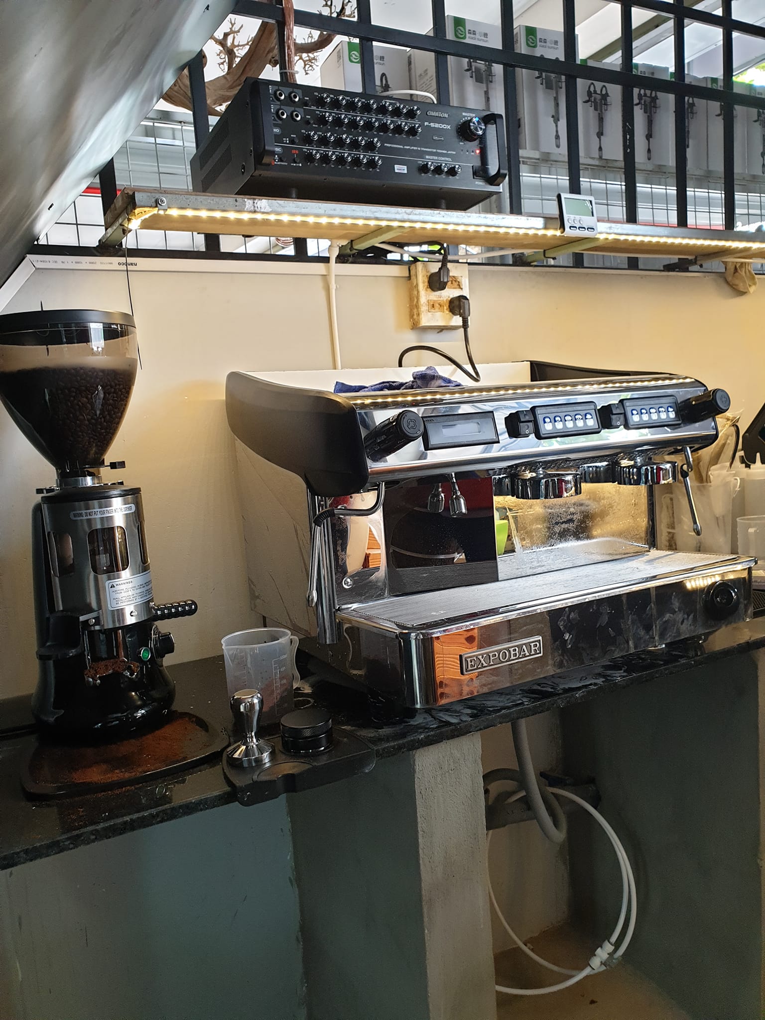 Máy pha cà phê EXPOBAR MEGACREM 2 GROUP - Mới