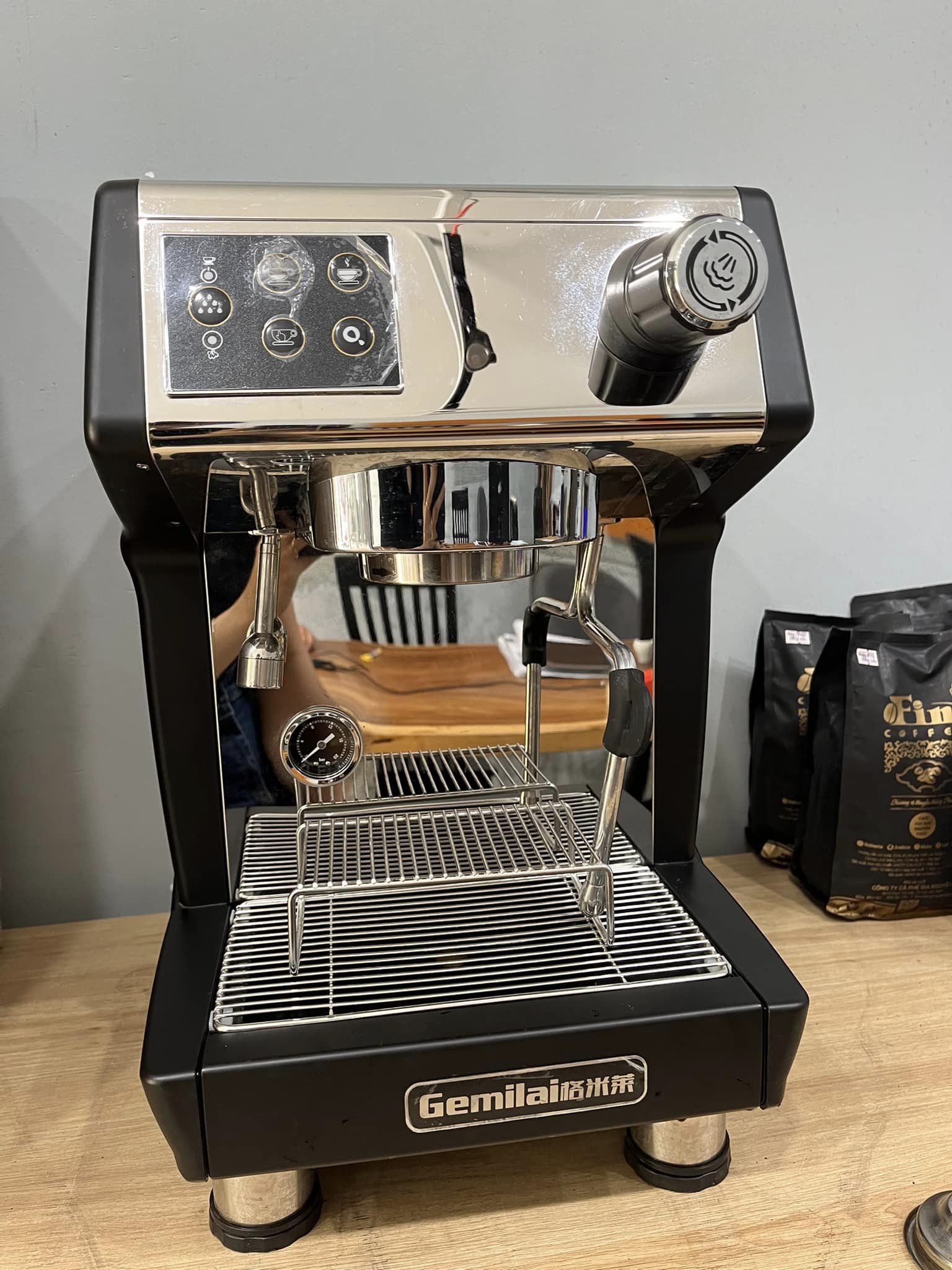 Máy pha cà phê GEMILAI CRM 3200B - ĐÃ QUA SỬ DỤNG/Cũ
