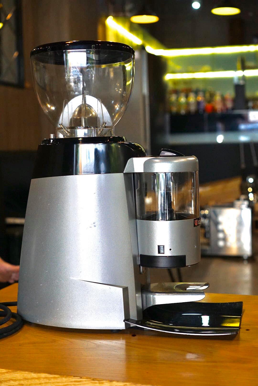 Máy xay cà phê Casadio Enea - Mới