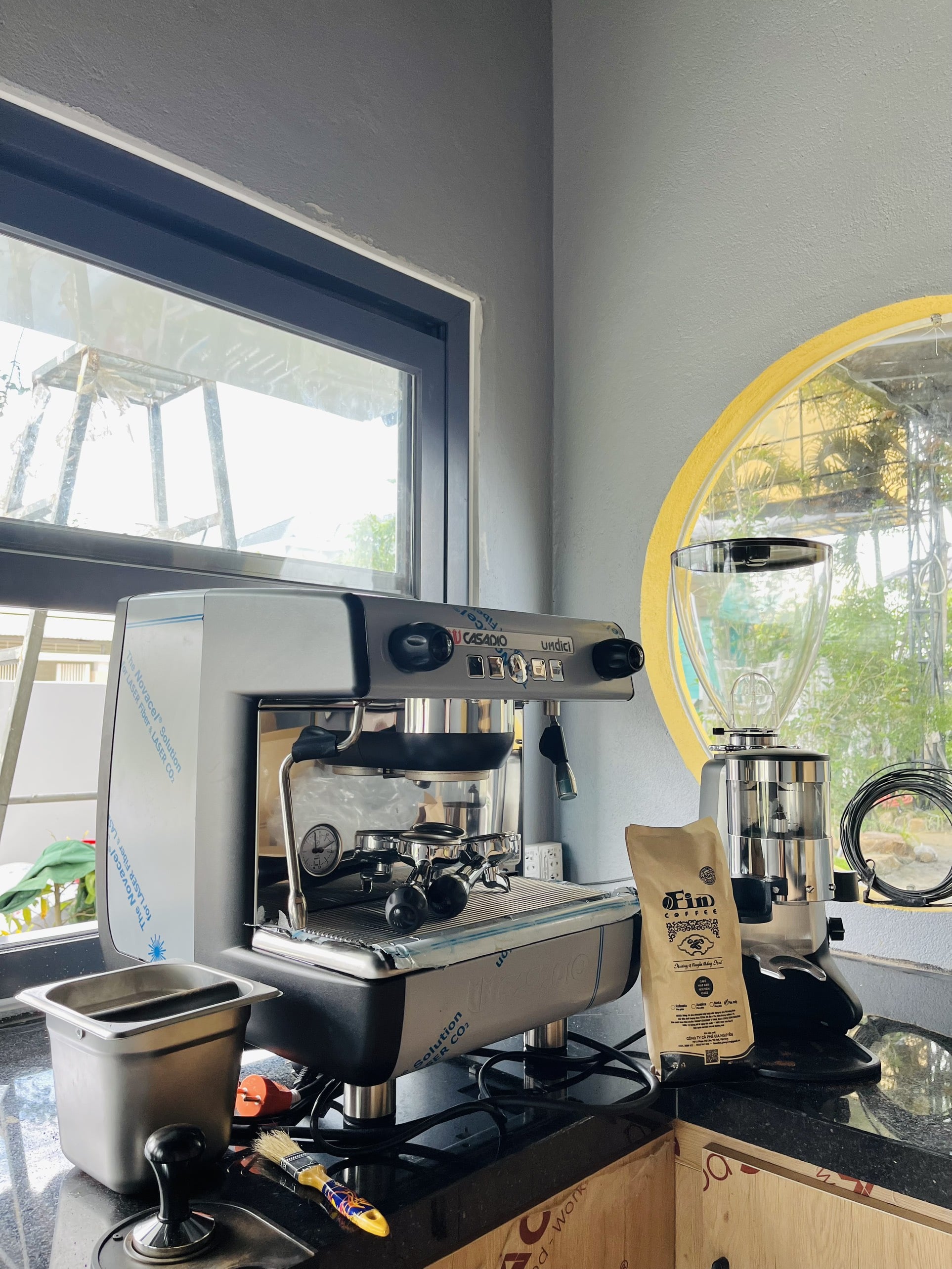 CÀ PHÊ PHA MÁY ESPRESSO GU MẠNH, ĐẬM VỊ, THƠM NHẸ