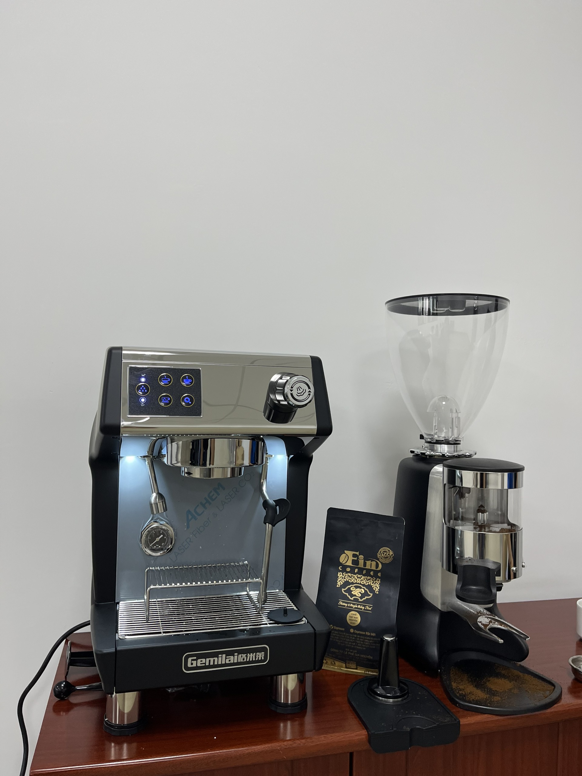 Máy pha cà phê GEMILAI CRM 3200B - ĐÃ QUA SỬ DỤNG/Cũ