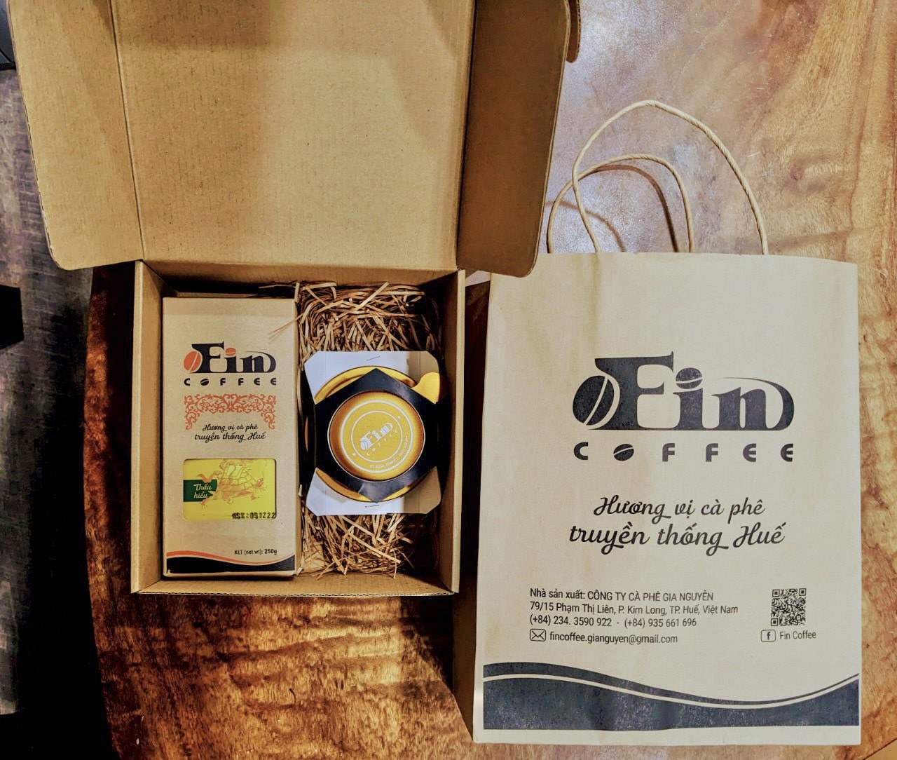 Quà tặng cà phê đặc sản Huế- Tứ Linh Thấu Hiểu, cà phê pha phin gu nhẹ.