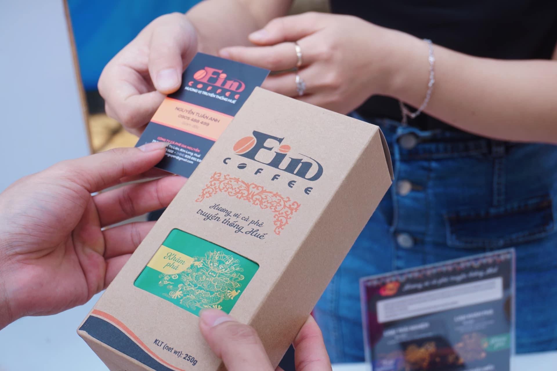 Quà tặng cà phê đặc sản Huế- Tứ Linh Khám Phá, cà phê pha phin gu mạnh.