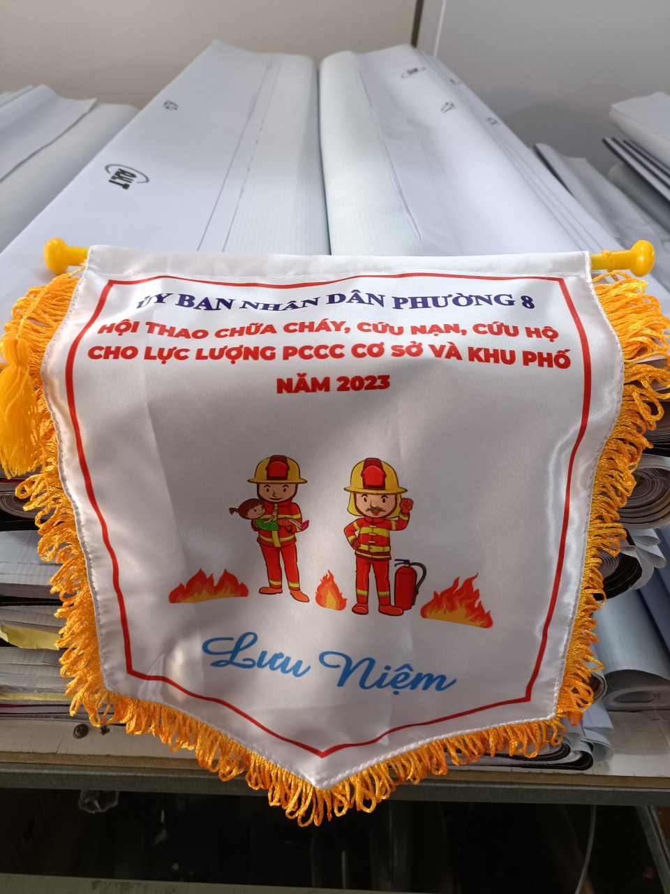 Thi công bảng hiệu, bảng quảng cáo