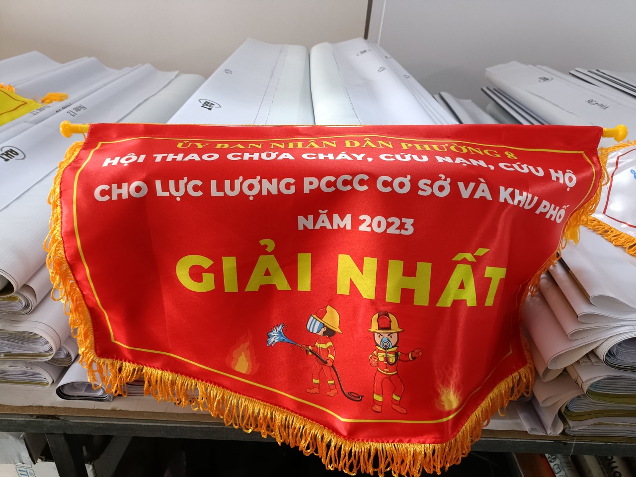Thi công bảng hiệu, bảng quảng cáo