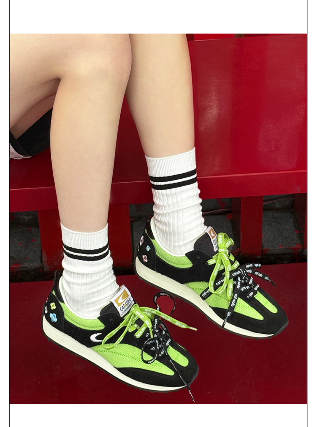 Giày Cat & Sofa Emoji Runner Green Black 2025