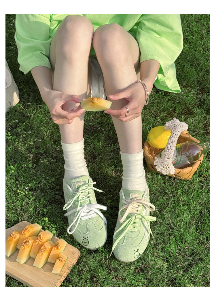 Giày Cat & Sofa Emoji Series Dưa Lưới