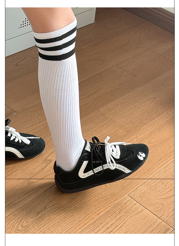 Giày Cat & Sofa Emoji Series Black Eyes