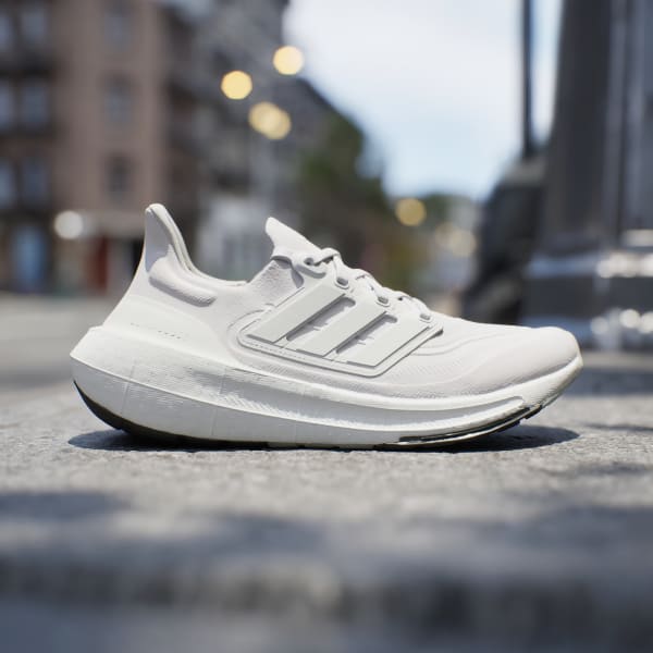 Giày Adidas Ultraboost Light All White Chính Hãng