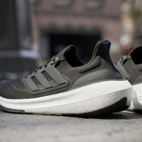 Giày Adidas Ultraboost Light 23 Core Black