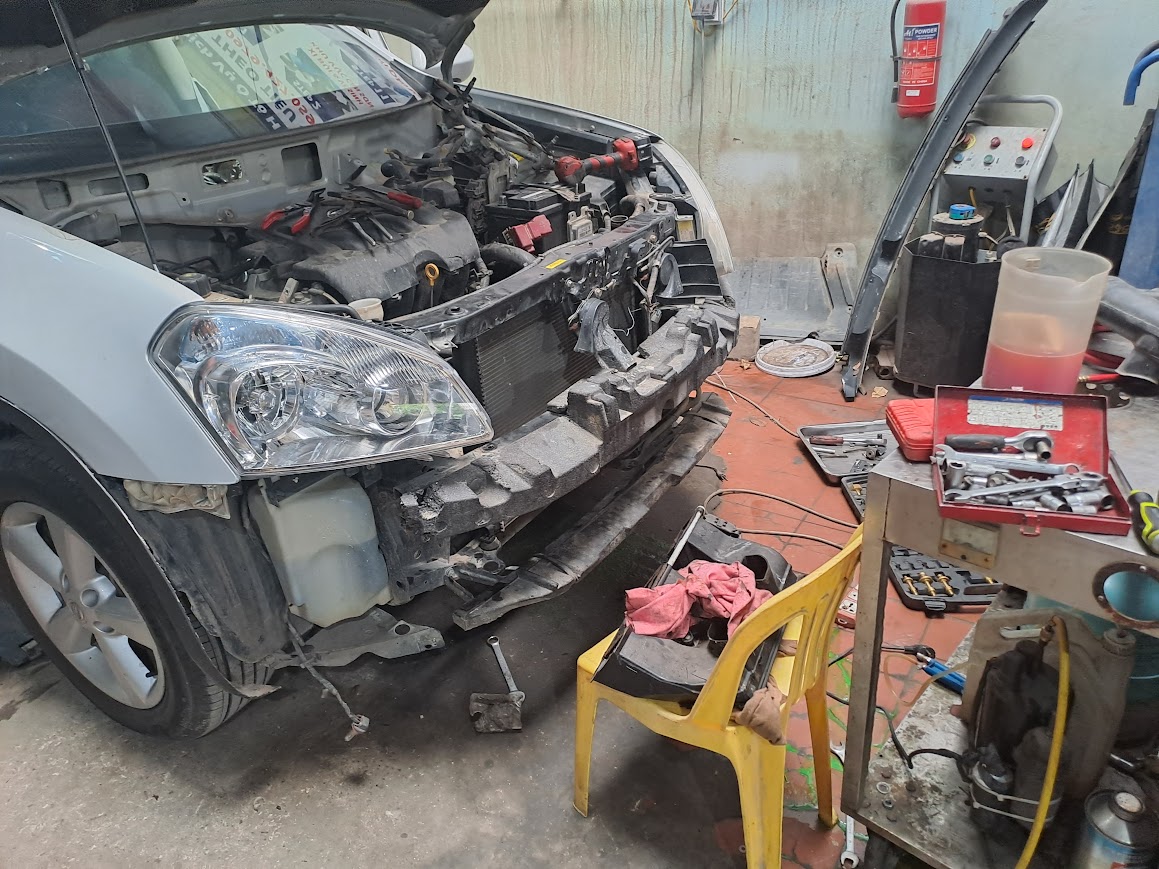 Những Dấu Hiệu Hỏng Hệ Thống Điều Hòa Ô Tô Cần Biết - Hotline : 0979.42.70.59