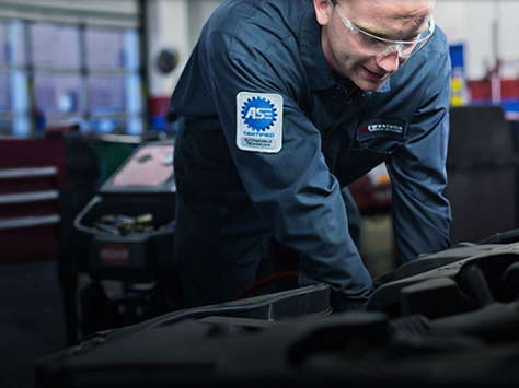 Tại sao mua phụ tùng ô tô trong hãng đắt hơn bên ngoài - Hotline : 0979.42.70.59