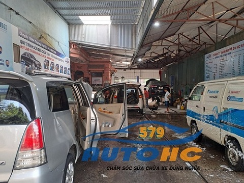 7 yếu tố cần xem xét trước khi chọn gara sửa ô tô gần nhất tại Hà Nội- Hotline : 0979.42.70.59