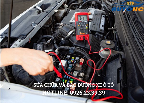 Sử dụng các thiết bị hiện đại để đo đạc kiểm tra các thông số của xe 