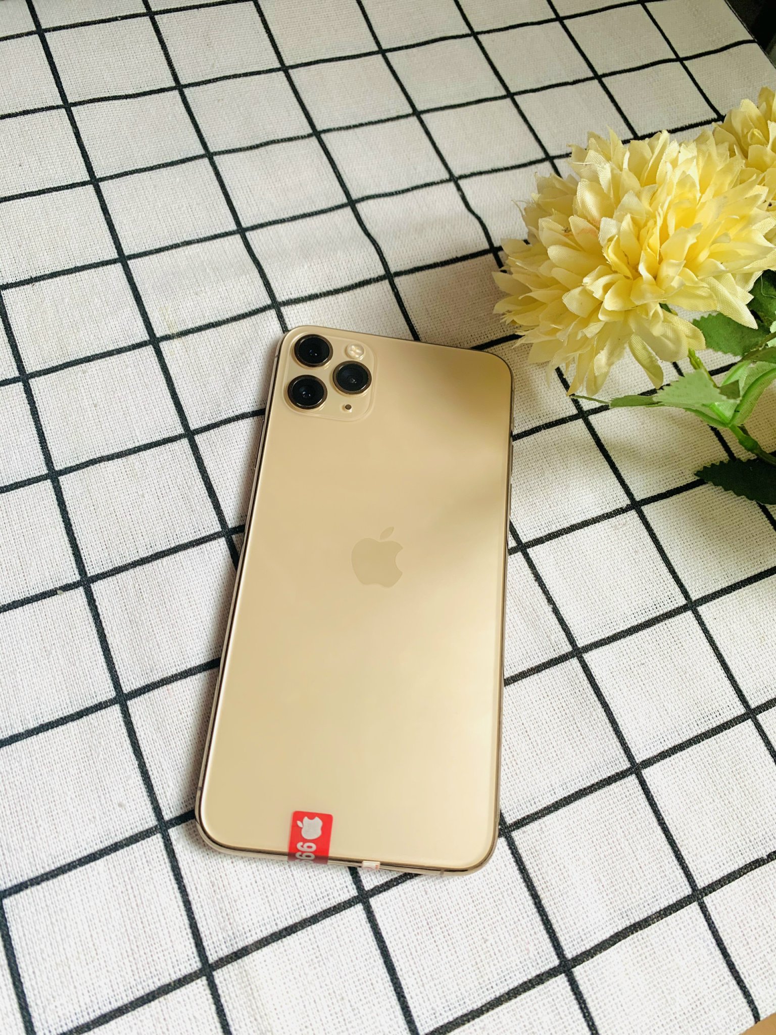 Điện thoại iPhone 11 Pro Max 256GB ( Vàng Gold )