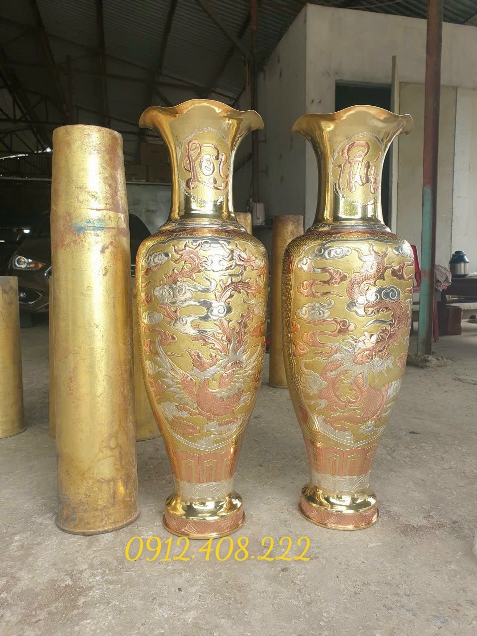 LỌ LỤC BÌNH BẰNG VỎ ĐẠN CATUS